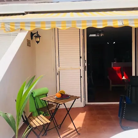 Apto. En Colinas Del Sol Apartment