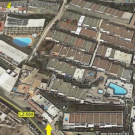Apto. En Colinas Del Sol